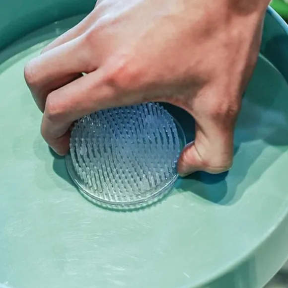 4 blomformade blomsterarrangemang i klar plast, 70 mm