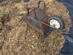 80 m² Ogräsbekämpningsmembran Ogräsfoder Mulchliner 100 g 1 m bred Svart