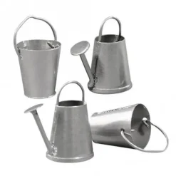 6 mini vattenkannor och 6 metallhinkar 2 cm