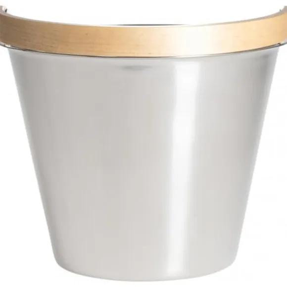 Avslappnad bastubalja, stål