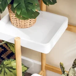 Blomhylla i trä - Växtställ STR13-WN - Flerplanig - För 3 krukor - 31×130×27 cm - Montering krävs - Vit