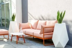 Blomkruka VOLCANO - 42x30x80cm - plast - vit