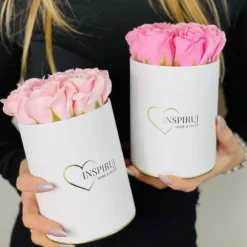 Blomlåda Inspiruj - Vit låda med tvålrosor - nr 6 Ljuslila