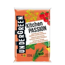 COMPO TERRICCIO KÖKSLUST FÖR GRÖNSAKER, SMÅ FRUKTER OCH AROMATISKA VÄXTER 2,5 LITER