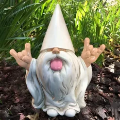 Courtyard tunga spottande dvärg parodi landsbygd harts prydnad design dekoration prydnad