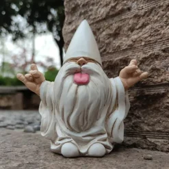 Courtyard tunga spottande dvärg parodi landsbygd harts prydnad design dekoration prydnad