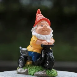 Cykelturer, dvärgar, dvärgar, gårdsstatyer, trädgårdsdvärgar, dekorativa skulpturer, ornament, harts