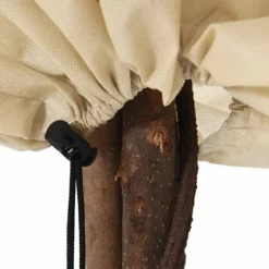 Fiberdukar med dragsko för växtskydd - 4 st | Storlek: 0,8x1 m | Vikt: 70 g/m²