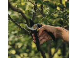 Fiskars Solid P321 - Pruner