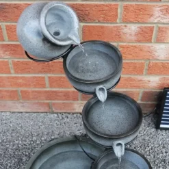 Fontän Rinnande Skålar med Solcell - Grå | Trädgård Dekoration