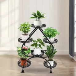 Hjärtformat växtställ - Blomsterställ - 6 hyllplan - Järn - 4 hjul (2 med broms) - 7,5 kg per hyllplan