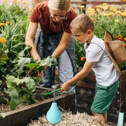 Mini vattenkanna i silikon 224 ml - Precisionsspruta för blommor - Perfekt för bonsai och sticklingar - Mjuk tryckstråle - Metallmunstycke