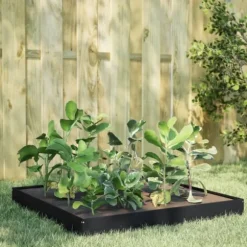 Rabattkant upphöjd svart 100x100x18,5 cm stål