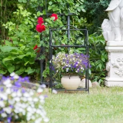 Relaxdays Blomsterhylla i metall 2 plan utomhus växtstöd balkong terrass trädgård HxBxD: 64,5 x 33,5 x 18 cm, svart