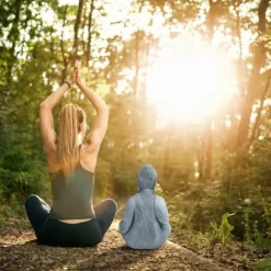 Relaxdays Buddha-statyn, Buddha-figur, trädgårdsdekoration, keramikskulptur, Zen 50 cm, ljusgrå