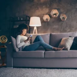 Relaxdays Växtställ, 2 ytor med träeffekt, modern blomsterpall, HLP: 57x29x29 cm, kolonn, svart-ljust brunt