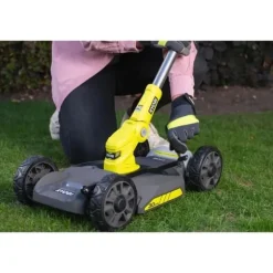 RYOBI 3 i 1 trimmer - RY18LMC30A-0 - 18V One+ - 30 cm skärning - Utan batteri eller laddare