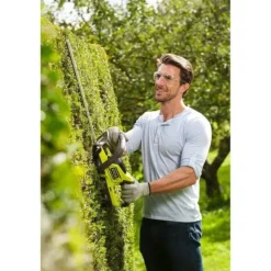 RYOBI - 18V ONE+ häcksax - 45 cm blad - 18 mm avstånd - säljs utan batteri eller laddare - EXKLUSIVT WEBB - OHT1845