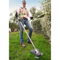 RYOBI - 18V ONE+ Röjsåg - styrstång - Ø vajer 1 x 1,6 mm - 3-tandat Tri-Arc™-blad 20 cm + 4,0 Ah batteri och laddare - RBC18X20B4F