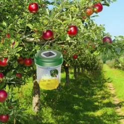 Set med 2 hängande utomhus getingfällor med LED-ljus Återanvändbara