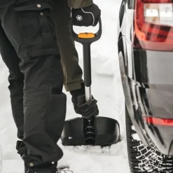 Snöskyffel Fiskars X-Series Bil Teleskopisk, 98,7 cm x 29 cm, polymer - A - Som ny