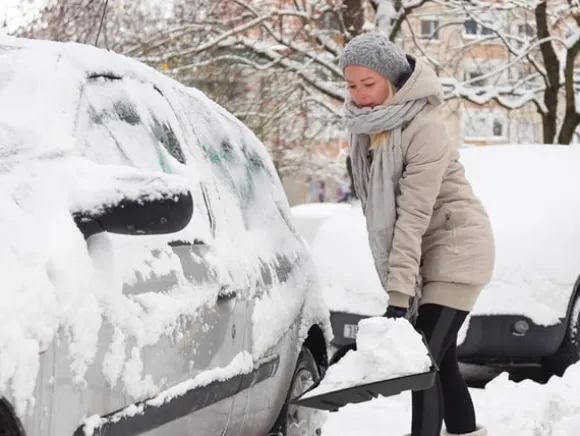 Snöskyffel Hopfällbar