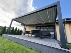 SOL PRO Bioklimatisk Pergola 4 x 4 m i aluminium med automatiskt justerbart tak och LED-belysning – antracitfärgad