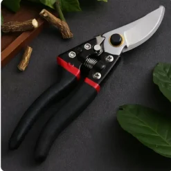 Trädgårdssax i rostfritt stål (svart/silver)