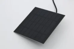 Vattenfontän med solceller och 4 sprinklerhuvuden