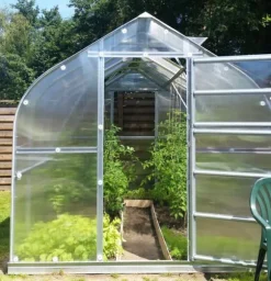 Växthus Baumera STANDART 10 - 2,5x4m med 6 mm polykarbonatbeläggning