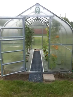 Växthus Baumera STANDART 10 - 2,5x4m med 6 mm polykarbonatbeläggning